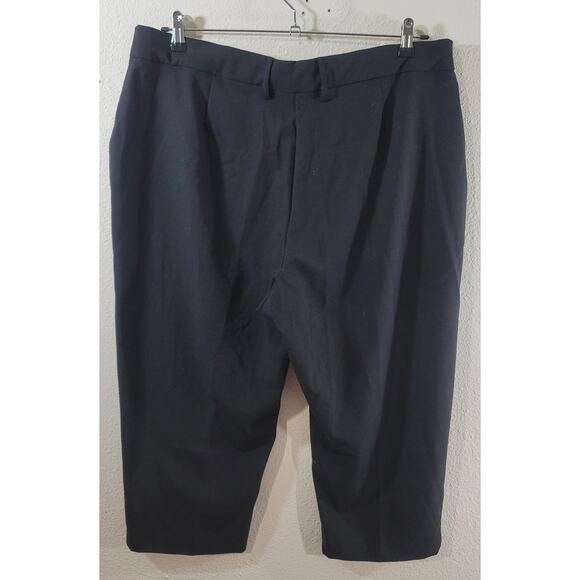 Ninety Woman Black Flat Front Cropped Pants 18W Plus Lightweight Soft Stretchy - Picture 2 of 6